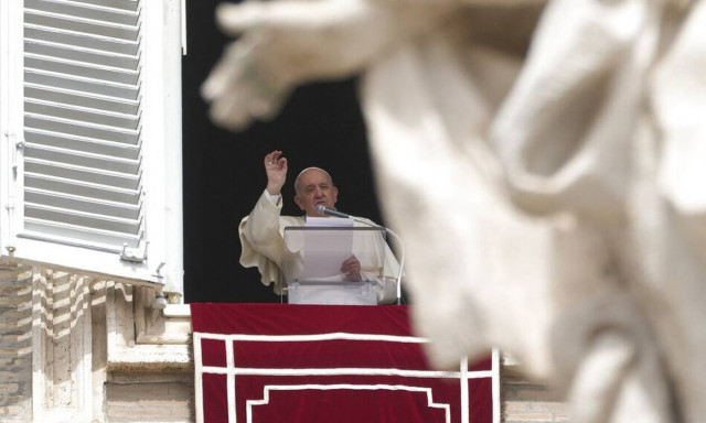 Πόλεμος στην Ουκρανία - Πάπας Φραγκίσκος: Τέρμα! Σταματήστε! Τα όπλα να σιγήσουν