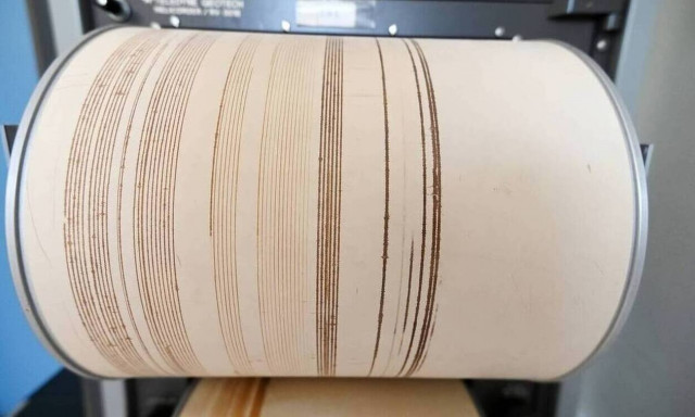 Σεισμικές δονήσεις σε Θήβα και Αττική - Τι λένε στο Newsbomb.gr Λέκκας και Τσελέντης