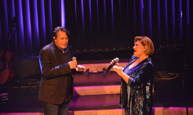 Γιάννης Κότσιρας - Γιώτα Νέγκα: Μας ταξιδεύουν μουσικά για ακόμη ένα Σάββατο