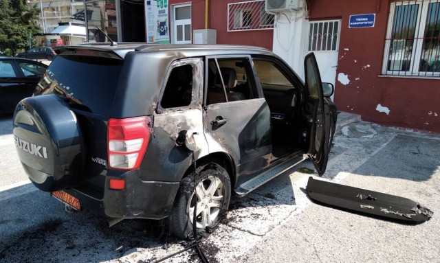 Πυρπόλησαν το αυτοκίνητο του Δημάρχου Παύλου Μελά