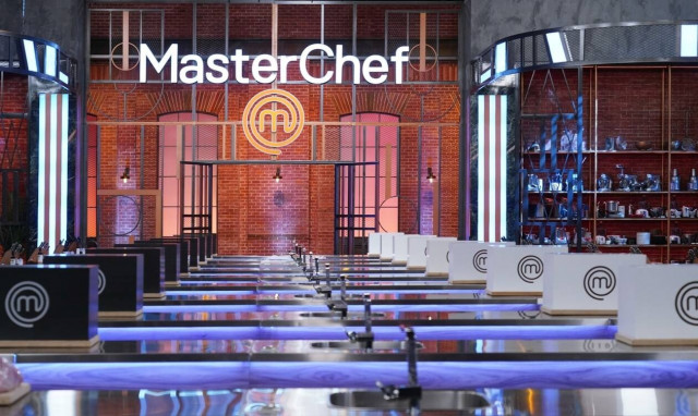 MasterChef: Το Silver Award ξεκινά - Ποιος θα κερδίσει τα 10.000 ευρώ (video)