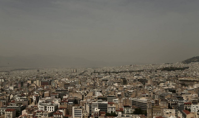 Καιρός – Μαρουσάκης: Από Τετάρτη έρχονται 30αρια και αφρικανική σκόνη – Πού οφείλεται