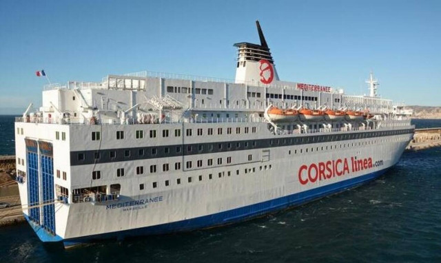 Γαλλία: Στη Μασσαλία, ένα φέρι μετατράπηκε σε πλωτό ξενοδοχείο για Ουκρανούς πρόσφυγες