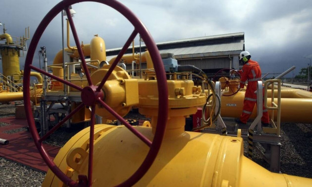 Τελεσίγραφο Πεσκόφ στην Ευρώπη: «Ή πληρώνετε σε ρούβλια ή φυσικό αέριο τέλος»