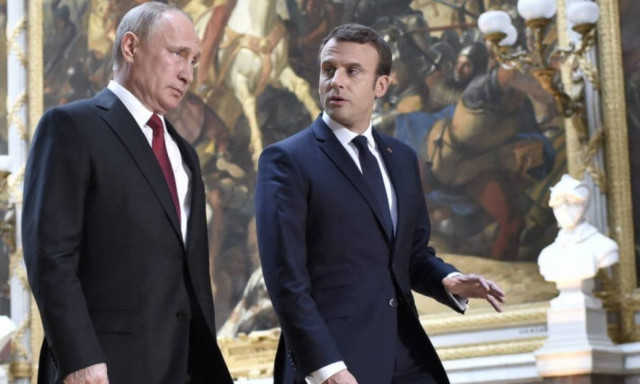 Βλαντίμιρ Πούτιν Εμάνουελ Μακρόν