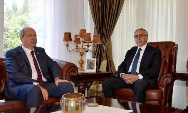 Κυπριακό: «Λύση δυο κρατών» επιμένει ο Τατάρ – «Επιστροφή σε προοπτική λύσης» ζητά ο Ακιντζί