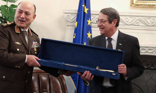 Κύπρος: Επίσκεψη αρχηγού Ενόπλων Δυνάμεων Αιγύπτου - Eμβάθυνση συνεργασίας των δυο χωρών (vid)