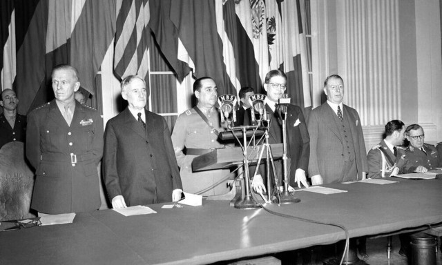 Σχέδιο Μάρσαλ: Γενναιοδωρία των ΗΠΑ ή απαρχή παρεμβατικής πολιτικής; 74 χρόνια από την υπογραφή του