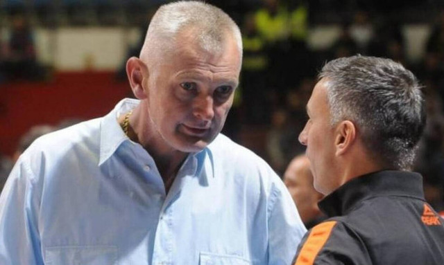 Εσπευσμένα στο νοσοκομείο ο Πάσπαλιε!