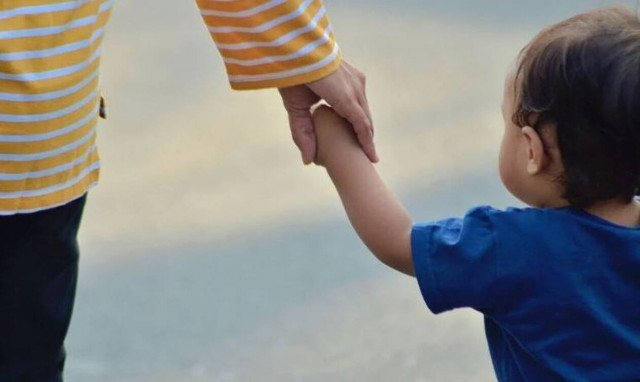 Επίδομα παιδιού - ΟΠΕΚΑ: Χορήγηση επιπλέον δόσης τον Απρίλιο