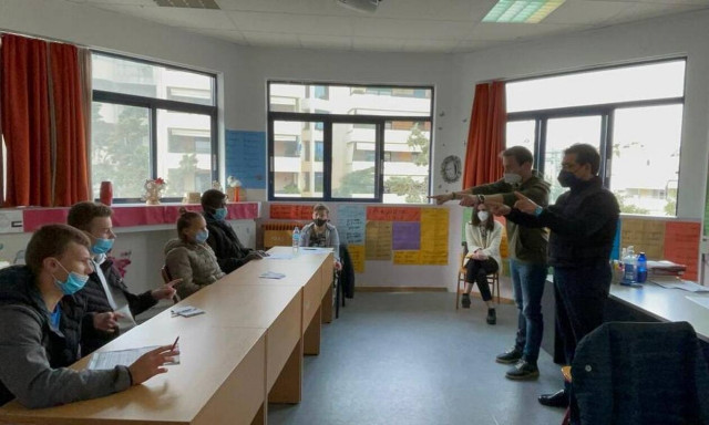 Συνάντηση Γ. Γ. Κοινωνικής Αλληλεγγύης Γ. Σταμάτη με κωφούς και βαρήκοους μαθητές από την Ουκρανία