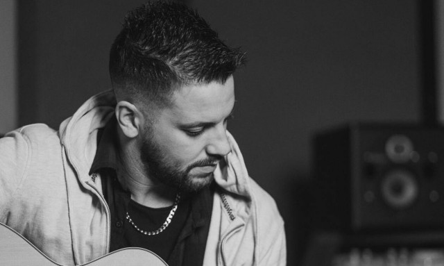 Νεκρά παιδιά στην Πάτρα: Τι έλεγε ο Μάνος Δασκαλάκης κατά τη σύλληψη της Ρούλας Πισπιρίγκου (vid)