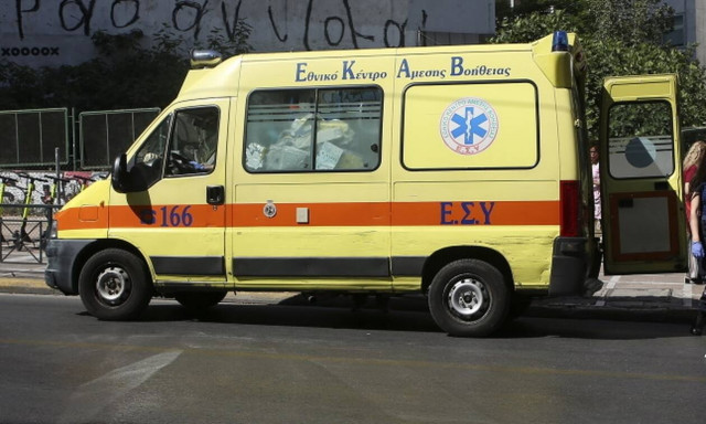 Λαμία: Παρέσυρε και εγκατέλειψε ηλικιωμένη – Σε εξέλιξη οι έρευνες για τον ασυνείδητο οδηγό