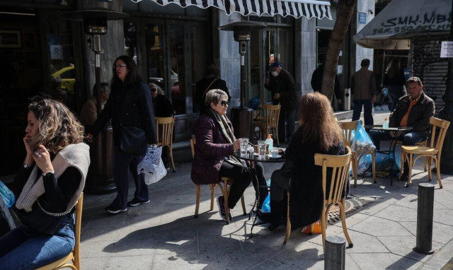 Κορονοϊός: Έρχονται αλλαγές σε τεστ, πιστοποιητικά και πρόστιμα