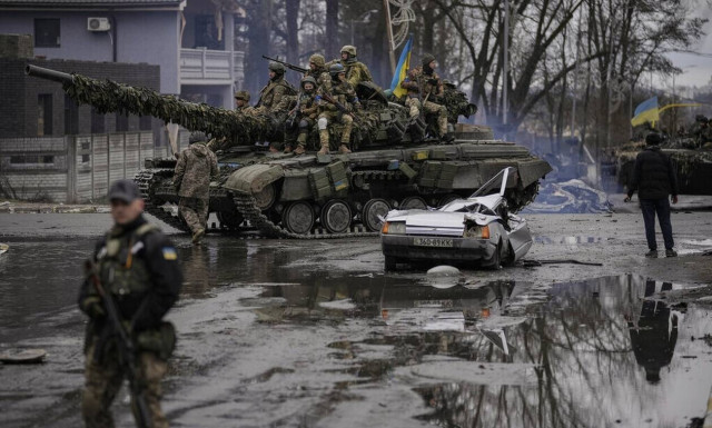 Ουκρανία: Έρημα σπίτια και πτώματα παντού - Η πόλη Μπούσα μετά την επέλαση των ρωσικών δυνάμεων