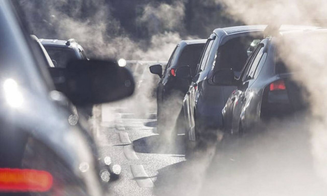 Tα τεράστια οφέλη για τη δημόσια υγεία από τα ηλεκτρικά αυτοκίνητα