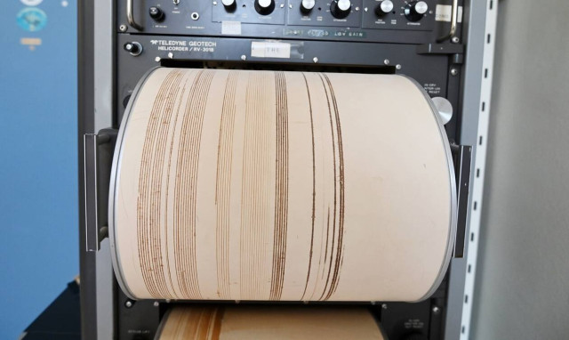 4.1 Richter tremor shakes Messinia, Lakonia