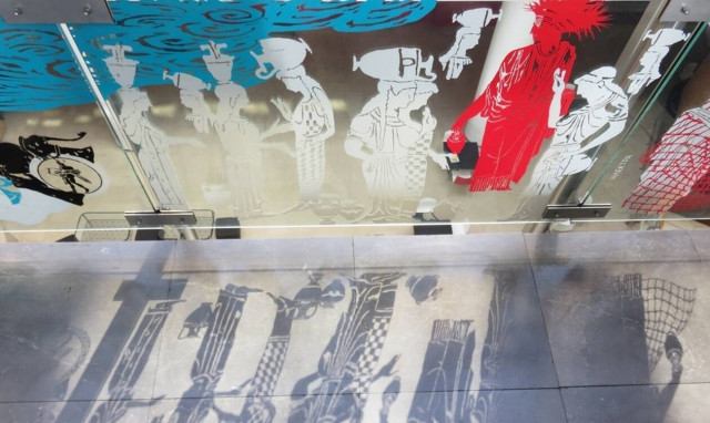 Vinyl Euripides: Η πρωτοποριακή δημόσια εγκατάσταση τέχνης στο Ίδρυμα Μιχάλης Κακογιάννης