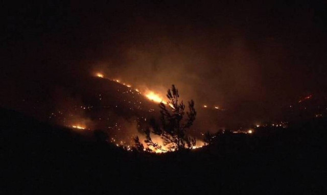 Ρόδος: Υπό έλεγχο η πυρκαγιά στην Σορωνή