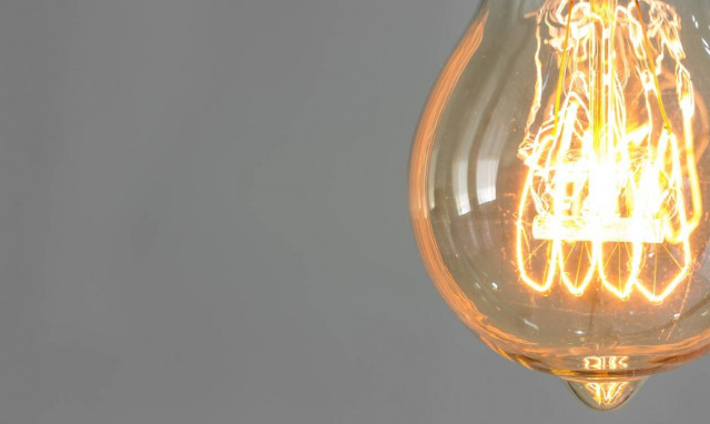 Πώς θα περιορίσουμε το κόστος της ενέργειας: Πραγματικές και πρακτικές λύσεις από τη ΔΕΗ