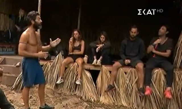 Survivor spoiler: Οργή για τον Εμμανουήλ, «είσαι η ντροπή» - Το ξέσπασμα του Τάκη για τον πατέρα του