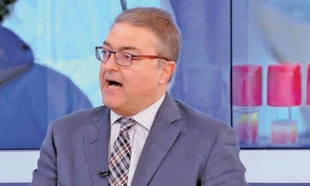 Αμετανόητος ο Βασιλακόπουλος: Τώρα του φταίει η επέκταση του πιστοποιητικού εμβολιασμού