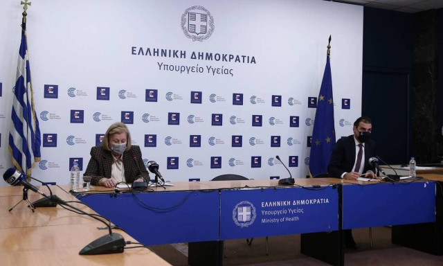 LIVE: Η ενημέρωση από το υπουργείο Υγείας για τους εμβολιασμούς για την COVID-19