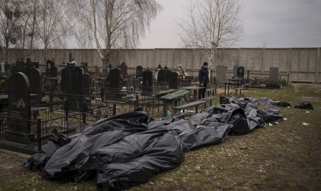 Ζαχάροβα: «Σκηνοθετημένες» οι εικόνες στην Μπούτσα για να μας επιβληθούν κυρώσεις