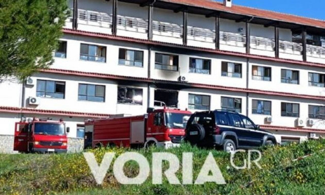 Φωτιά στο Παπανικολάου: Φωτογραφία ντοκουμέντο - Είναι σαν να έπεσε βόμβα