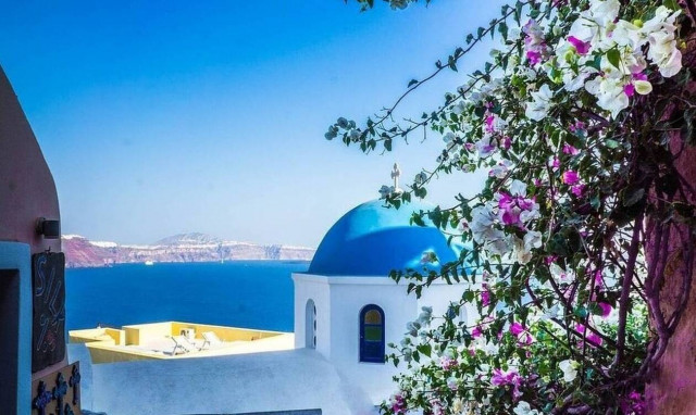 Παράθυρο για μείωση ΦΠΑ κατά 30% στα νησιά