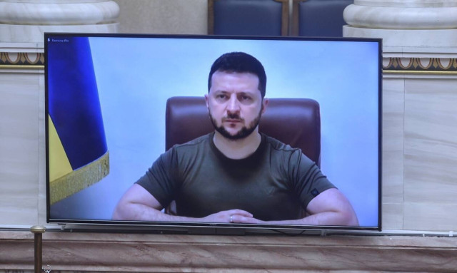 Ukrainian President Zelensky addresses Greek Parliament