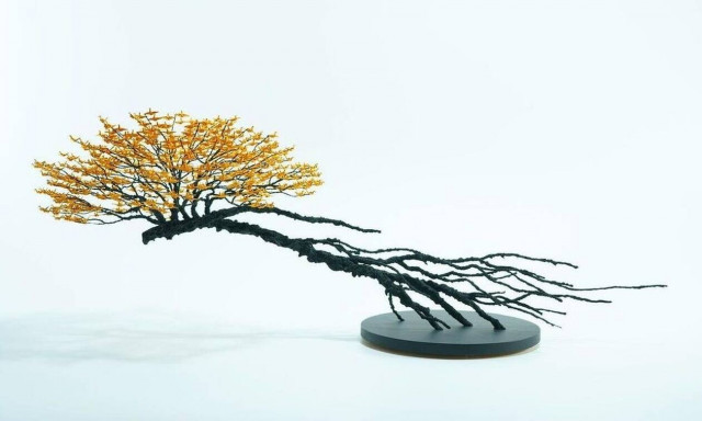 Μπονσάι με χάρτινους γερανούς από Naoki Onogawa