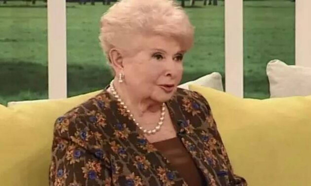 Βέφα Αλεξιάδου: «Τις κόρες μου δεν τις πήρε ο Θεός, έφυγαν μόνες τους»