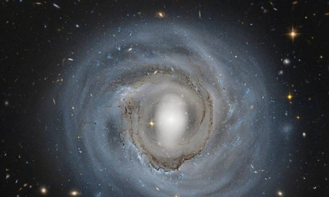 Ανακαλύφθηκε ο πιο μακρινός γαλαξίας σε απόσταση 13,5 δισ. ετών φωτός