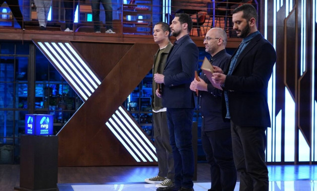 MasterChef: Τρεις διαγωνιζόμενοι μαγειρεύουν για τα 10.000 ευρώ - Ποιος θα είναι ο νικητής;