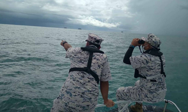 Μαλαισία: Θρίλερ με Ευρωπαίους δύτες που εγκαταλείφθηκαν στη θάλασσα - Αγνοείται 14χρονος έφηβος