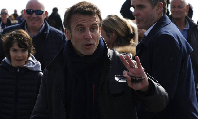 Πράσινοι και Ρεπουμπλικάνοι στηρίζουν Μακρόν