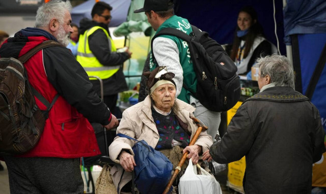 Ουκρανία: Συμφωνήθηκε να ανοίξουν 9 ανθρωπιστικοί διάδρομοι για την απομάκρυνση αμάχων στα ανατολικά