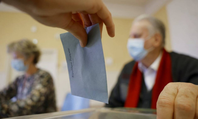 Γαλλικές εκλογές: Η Μαρίν, ο Μακρόν και το θρίλερ του δεύτερου γύρου