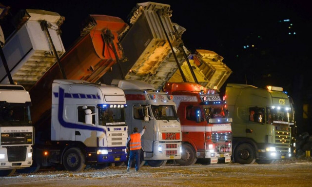 Φορτηγατζήδες: Κάνουν πίσω στις κινητοποιήσεις τους ενόψει Πάσχα