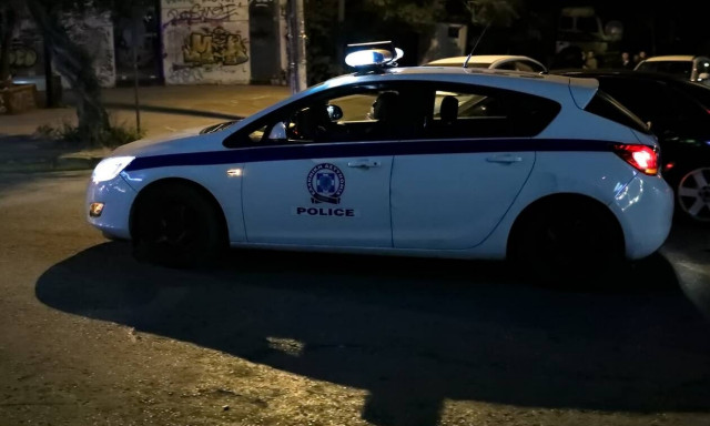 Ληστές δάγκωσαν 30χρονο στην Πατησίων για να του πάρουν κινητό και πορτοφόλι