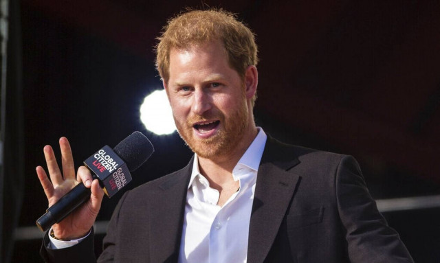 «Ο πρίγκιπας Χάρι δεν αντέχει την Καμίλα»: Ετοιμάζει βιβλίο με αποκαλύψεις