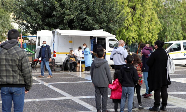Rapid test: Διευκρινίσεις για την υποβολή υπεύθυνης δήλωσης στο «ΕΡΓΑΝΗ»