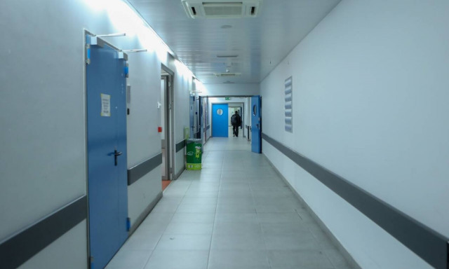 ΕΛΣΤΑΤ: Αυξήθηκαν οι θάνατοι στη Ελλάδα κατά 24,68% τους μήνες Ιανουάριο - Μάρτιο