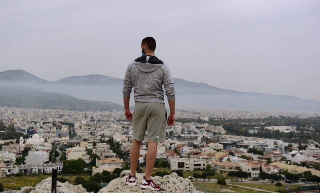 «Διχασμένος» ο καιρός το Πάσχα: Με σκόνη και κρύο η αρχή λέει ο Μαρουσάκης