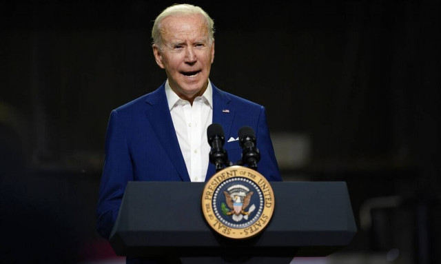 Πόλεμος στην Ουκρανία: Επικοινωνία Ζελένσκι - Μπάιντεν για επιπλέον οικονομική και αμυντική ενίσχυση