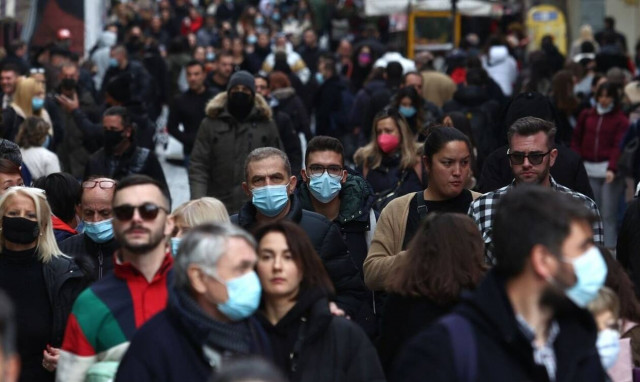 Ρεπορτάζ Newsbomb.gr - Αύξηση κατώτατου μισθού: Ποιοι θα επωφεληθούν - Πόσα θα πάρουν