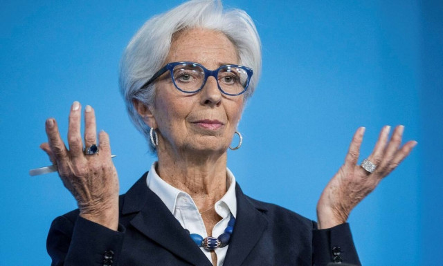 Στο άγνωστο με βάρκα την ελπίδα μας λέει η Λαγκάρντ