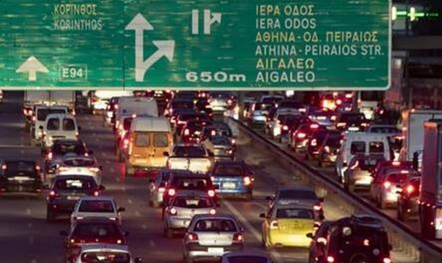 7 μέρες τον χρόνο χαμένες στη κίνηση των δρόμων της Αθήνας