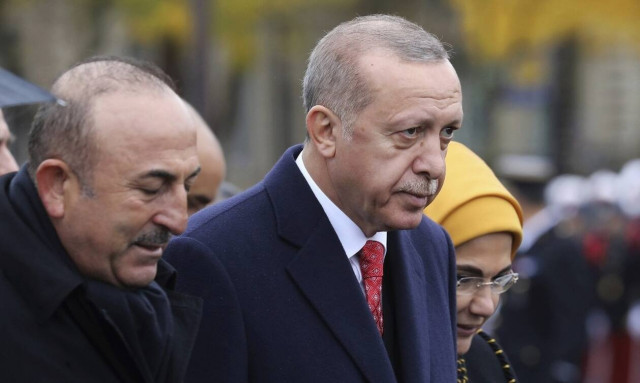 Ο πολεμοχαρής Ερντογάν και οι εκβιασμοί Τσαβούσογλου για το Κυπριακό